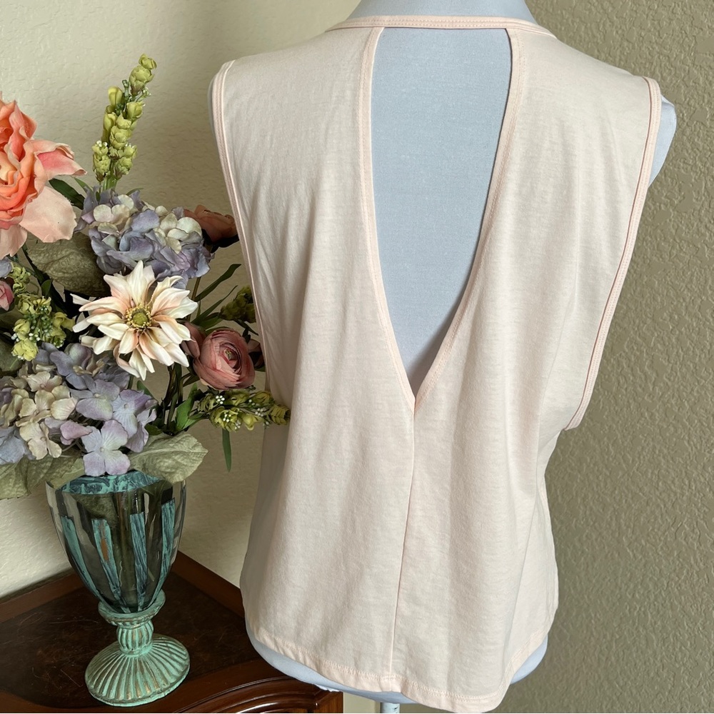 Fabletics Cutout Back Tank Top